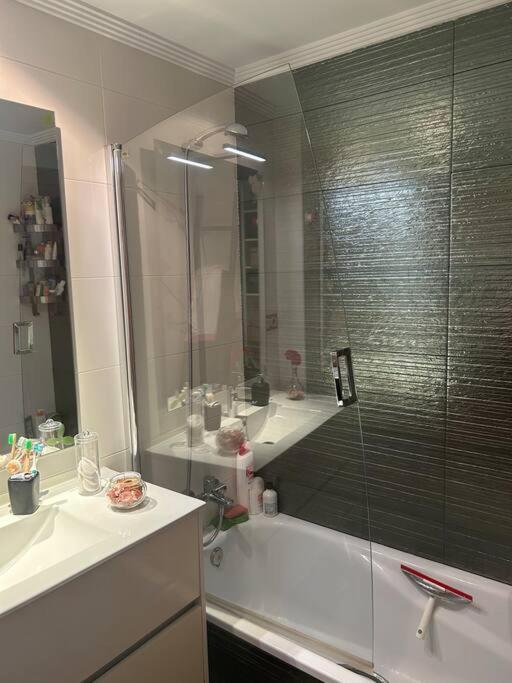 Apartament Residencial Playa Poniente 66 De Gijón Zewnętrze zdjęcie